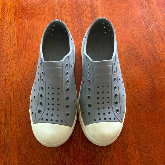 Native Shoes Other - Native Jefferson J1 Gray